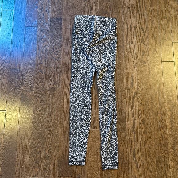 Lululemon Wunder Under Pant (Hi-Rise) - Picture 2 of 6